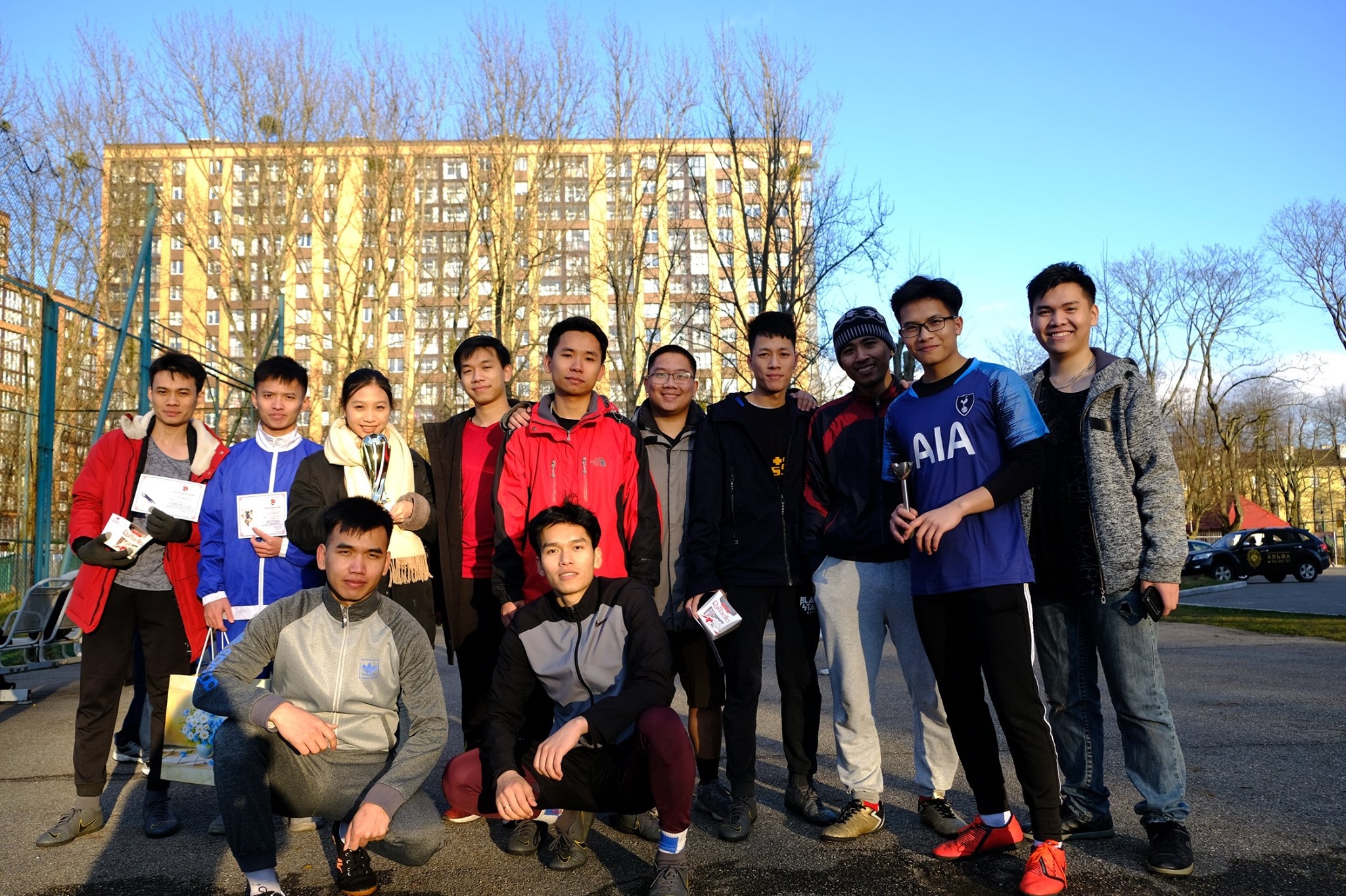 chi doan tncs ho chi minh tai kaliningrad nga to chuc giao luu bong da