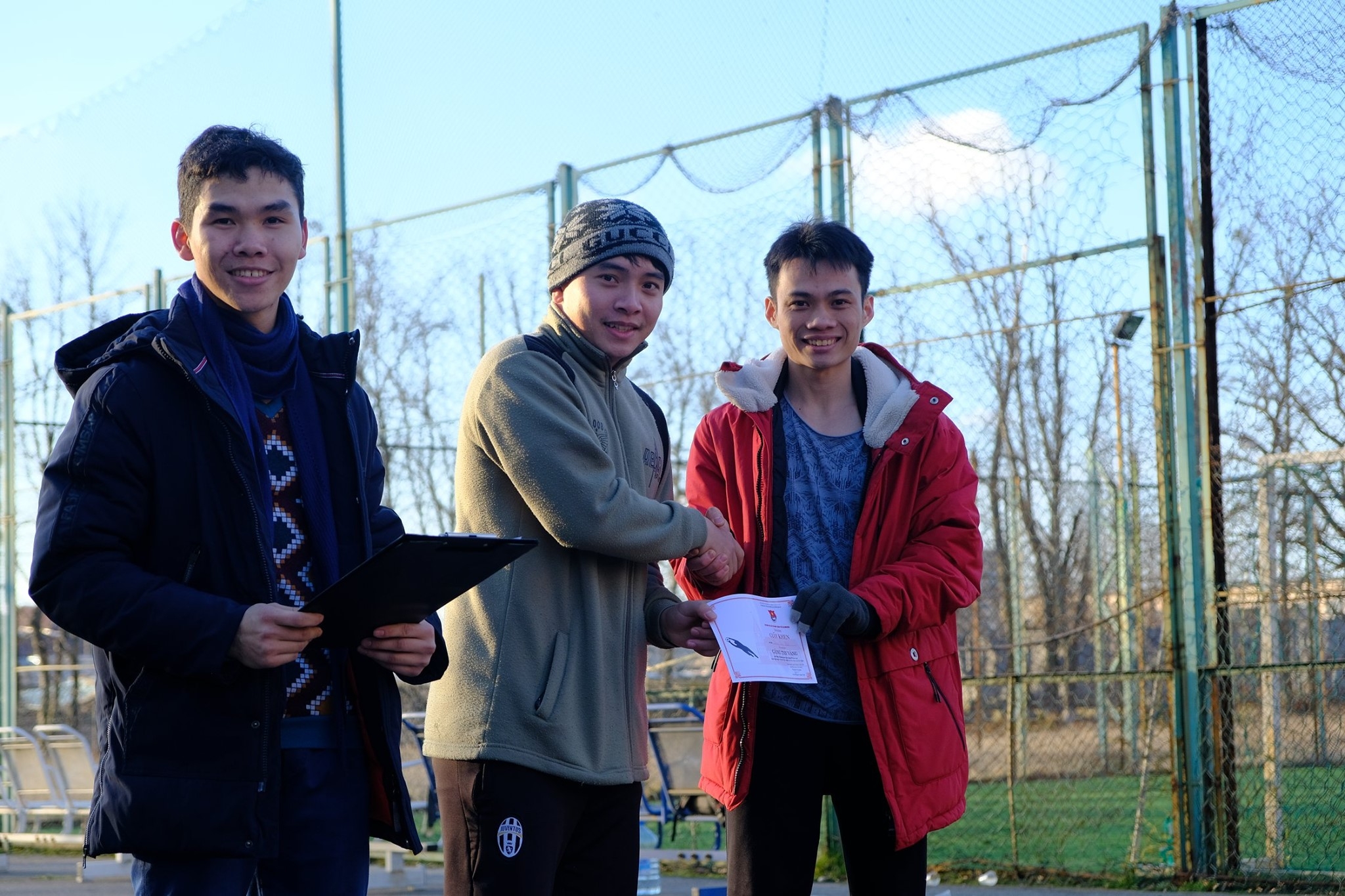 chi doan tncs ho chi minh tai kaliningrad nga to chuc giao luu bong da