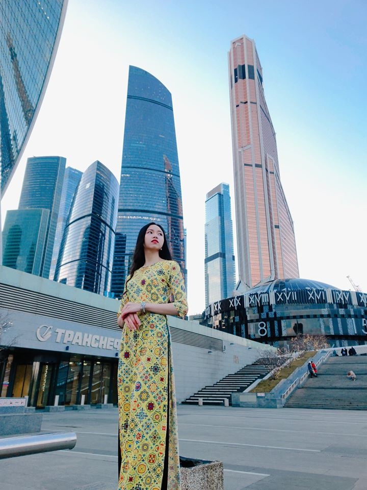 Áo dài Việt Nam tỏa sáng tại xứ sở Bạch Dương ao dai viet nam toa sang tai xu so bach duong