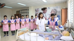 agecode chinh thuc gioi thieu khoa dao tao tieng nhat doanh nghiep cho nguoi viet mien phi thang hoc dau tien