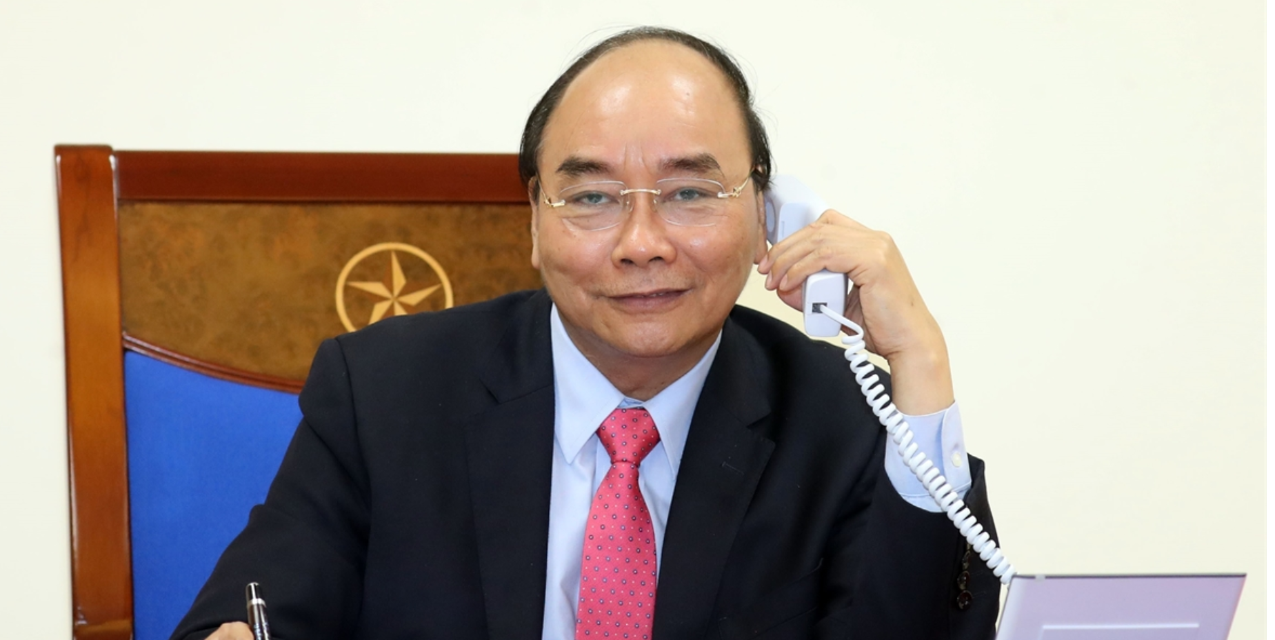 thu tuong nguyen xuan phuc dien dam voi thu tuong sec cac bien phap chong covid 19