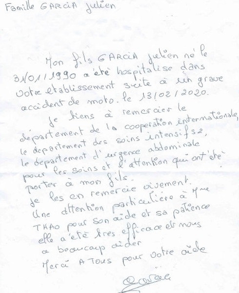 nguoi me phap gui thu cam on bac si benh vien viet duc