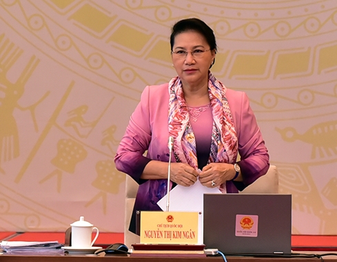 chu tich nguyen thi kim ngan thanh vien aipa can lan toa thong diep doan ket yeu thuong dong vien moi nguoi chong covid 19