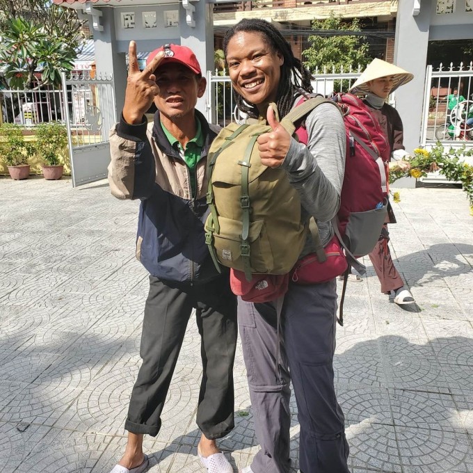 "Tôi mắc kẹt ở Việt Nam, nhưng giờ tôi chẳng muốn trở về nữa"