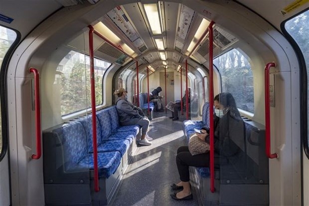 nguoi viet tai anh truoc covid 19 sau con mua troi lai sang