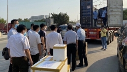 hoi khmer viet nam trao 200 suat qua cho cong dong campuchia goc viet gap kho do covid 19