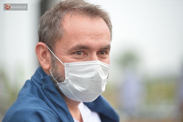 benh nhan covid 19 cuu dai su phap cac y bac sy viet nam da hy sinh rat nhieu cho benh nhan