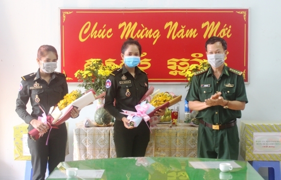 Việt Nam tổ chức nhiều hoạt động chúc mừng Tết cổ truyền của Lào và Campuchia viet nam to chuc nhieu hoat dong nham chuc mung tet co truyen cua lao va campuchia