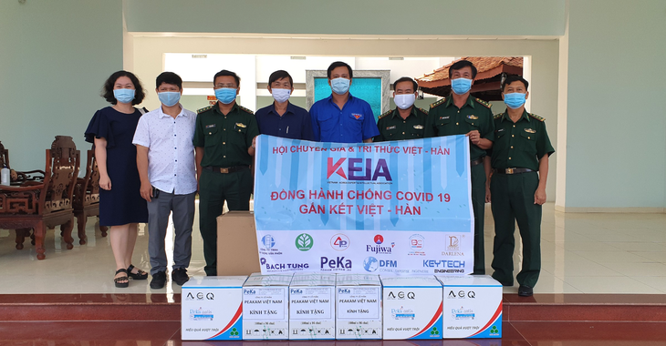 vkeia tang gan 10000 khau trang va nhieu vat tu y te giup luc luong tuyen dau tay ninh chong dich covid 19