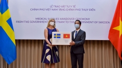 hoi huu nghi va hop tac viet nam phap tang nhan dan nuoc ban 51000 khau trang y te