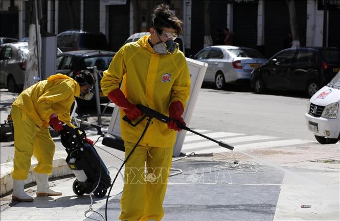 covid 19 the gioi co 23 trieu ca benh chau au co tren 100000 nguoi tu vong