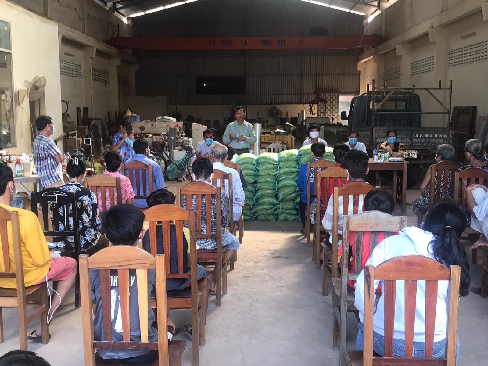 tinh kien giang ho tro ba con goc viet o campuchia hon 200 trieu dong chong covid 19