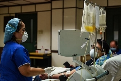 Tình trạng bệnh nhân 91 vẫn rất nặng, sự sống gần như phụ thuộc vào ECMO