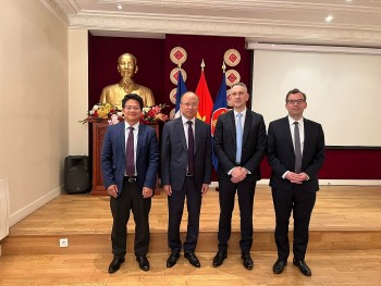 Nhiều hoạt động hướng tới kỷ niệm 50 năm quan hệ ngoại giao và 10 năm Đối tác chiến lược Việt - Pháp