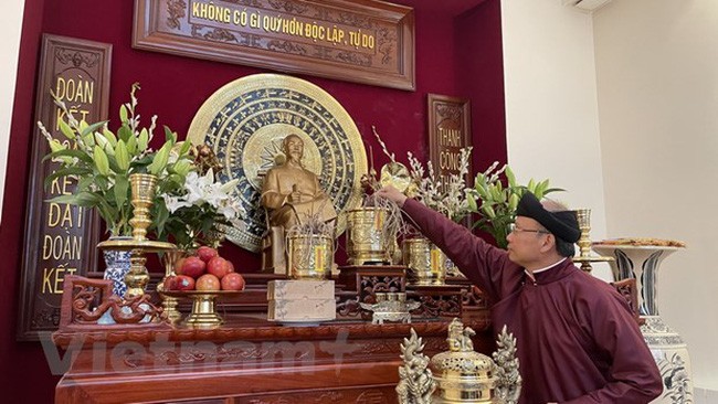 Người Việt tại nhiều quốc gia tưởng nhớ các Vua Hùng