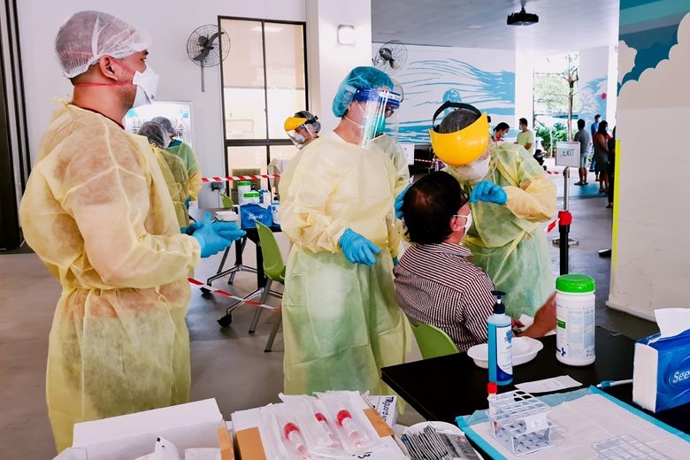 covid 19 the gioi vuot 4 trieu nguoi nhiem hon 275000 nguoi tu vong