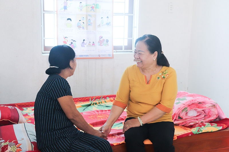 mo hinh nha tam lanh tai quang tri bao ve phu nu tre em truoc bao luc gia dinh