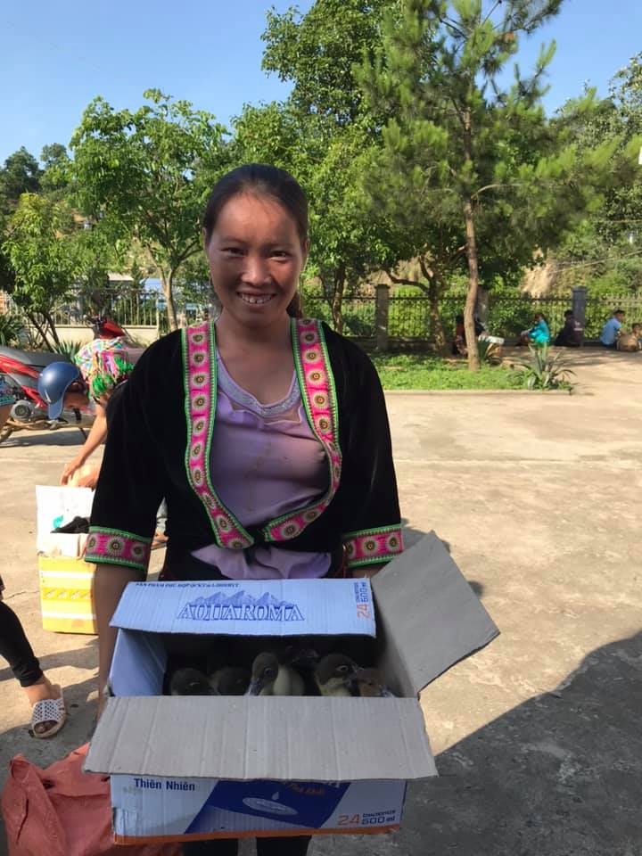hki tai tro gan 2000 con ngan giong cho nguoi dan thuoc 5 ban huyen tam duong tinh lai chau