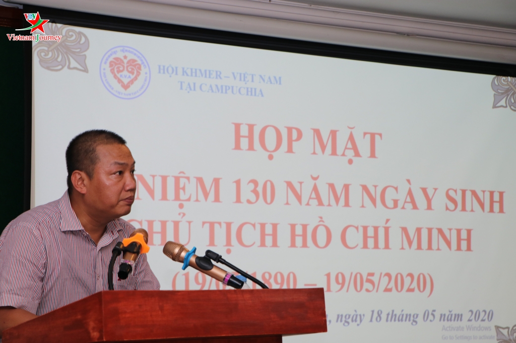 cong dong nguoi viet nam tai campuchia hop mat ky niem 130 nam ngay sinh chu tich ho chi minh