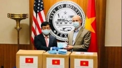 viet nam tang 3000 khau trang giup houston texas my phong chong covid 19