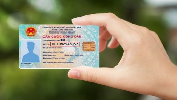 Người dân có thể rút tiền bằng thẻ căn cước công dân gắn chip