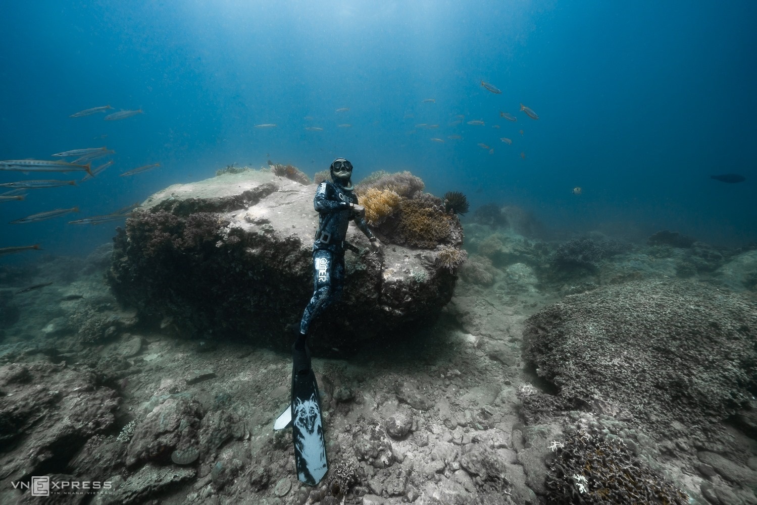 5443 3 madonna rock nha trang nguyen ngoc thien 1592204287