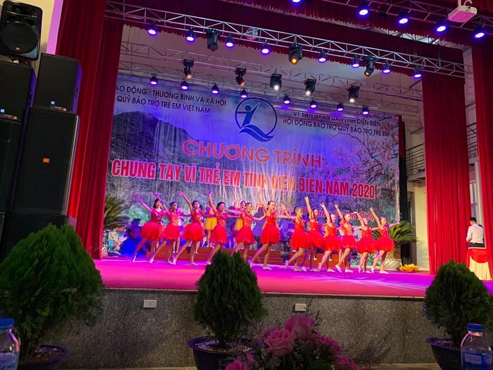 tiet muc van nghe chao mung buoi le