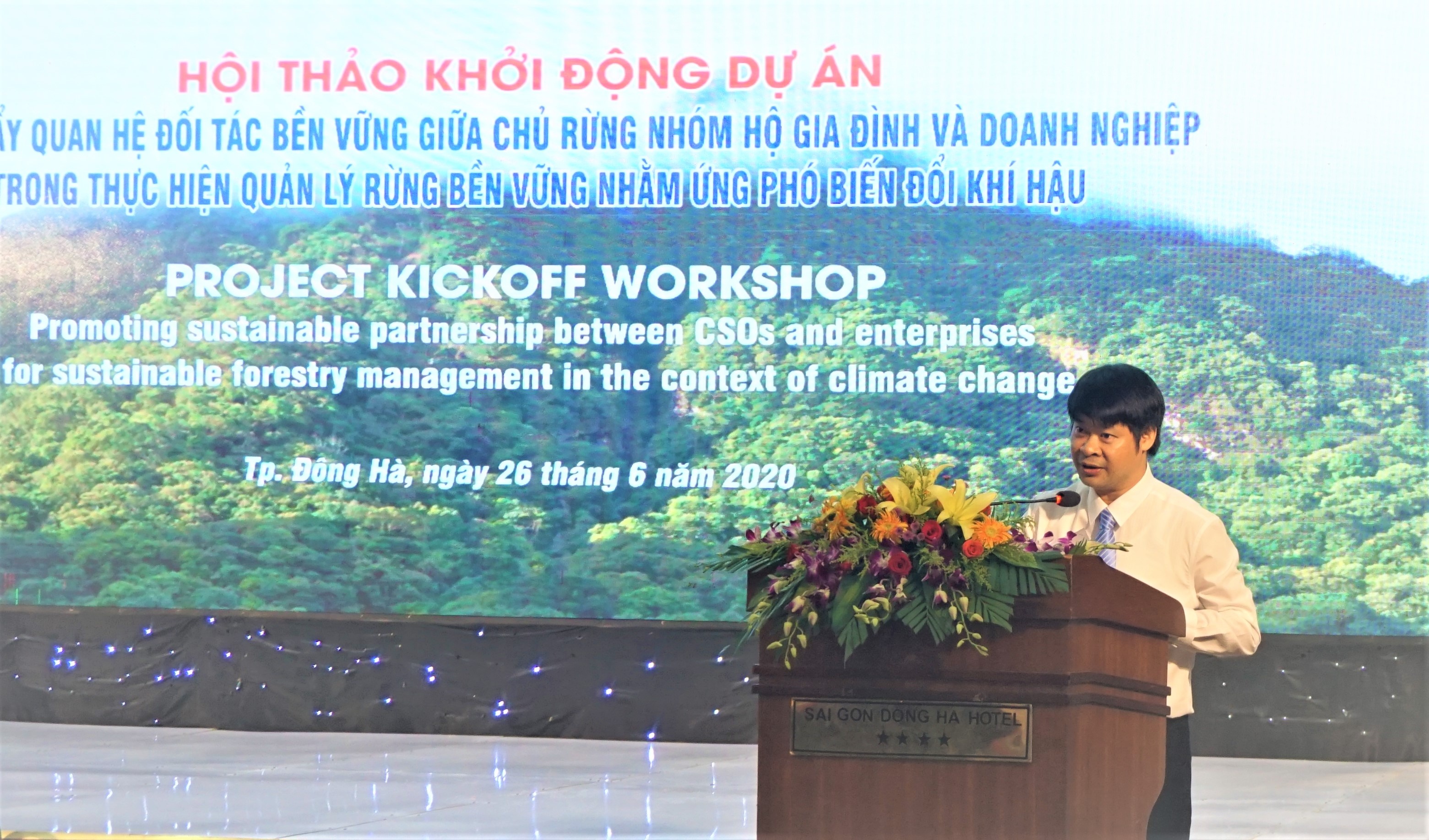 ong pham dung giam doc quoc gia mcnv du an prosper dem den quyen loi cho nguoi dan cac doanh nghiep doi tac va cho su phat trien chung cua quang tri anh mcnv