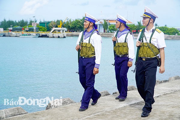 Nhịp sống ở huyện đảo Trường Sa Nhịp sống ở huyện đảo Trường Sa