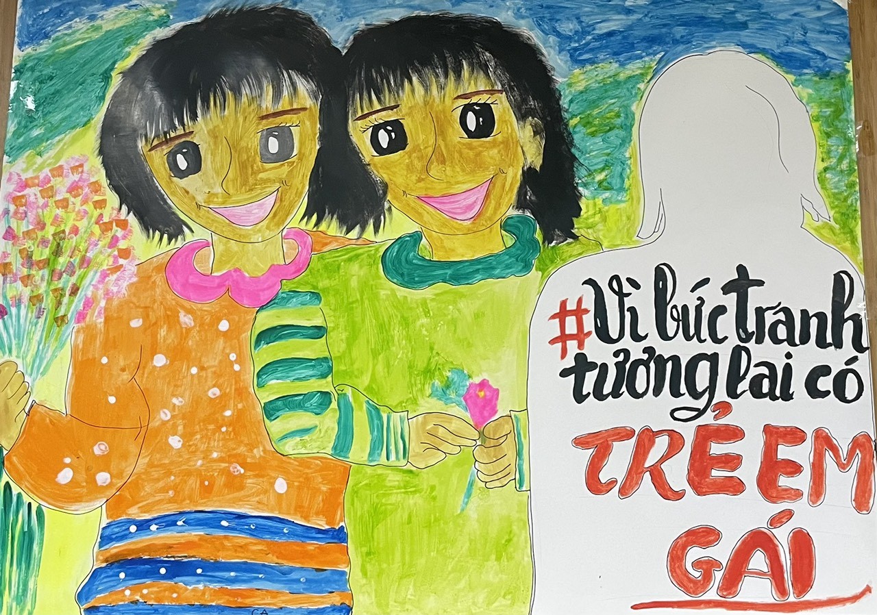 Vì bức tranh tương lai có trẻ em gái