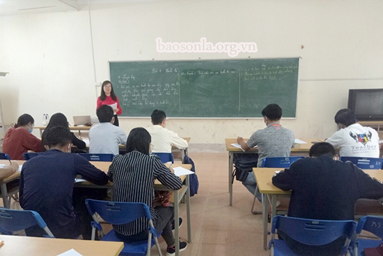 cac luu hoc sinh lao hoc tieng viet tai truong dai hoc tay bac anh baosonla