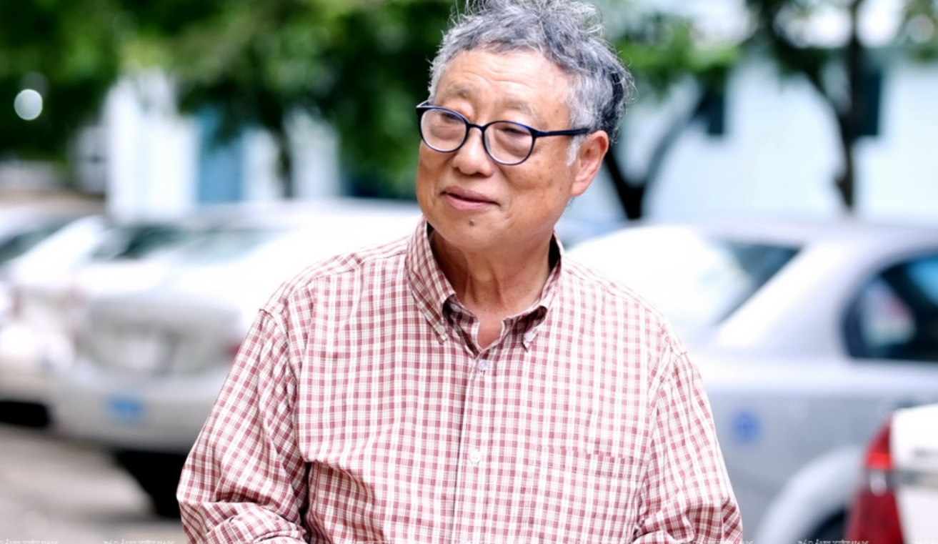 ts obikane yasuo chuyen gia giau kinh nghiem trong linh vuc ki thuat co khibva hang khong vu tru hien dang lam viec tai truong cao dang cong nghiep hue anh baoanhvietnam