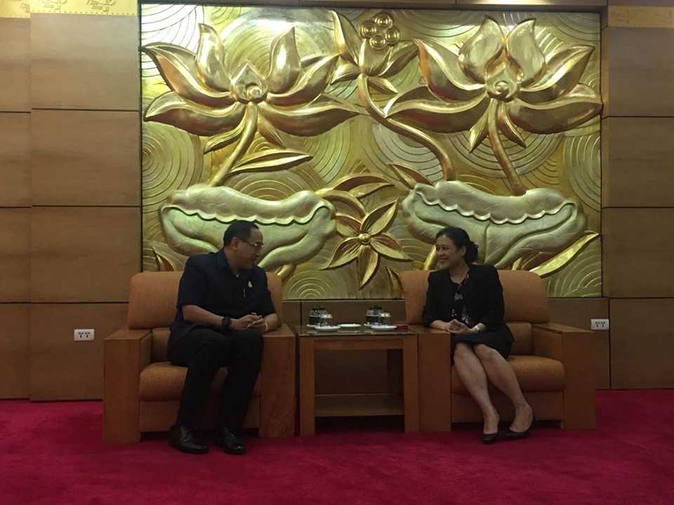 chu tich lien hiep cac to chuc huu nghi viet nam nguyen phuong nga va dai su dac menh toan quyen vuong quoc thai lan tai viet nam tanee sangrat