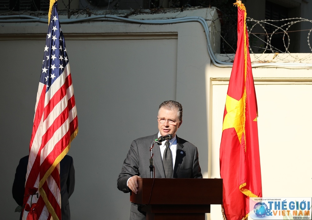 dai su hoa ky tai viet nam daniel kritenbrink phat bieu tai buoi le anh baoquocte