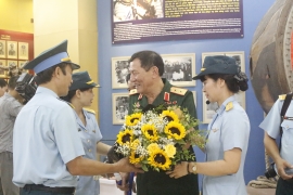 ky niem 40 nam chuyen bay vu tru phoi hop bieu tuong dep cua viet nam va nga