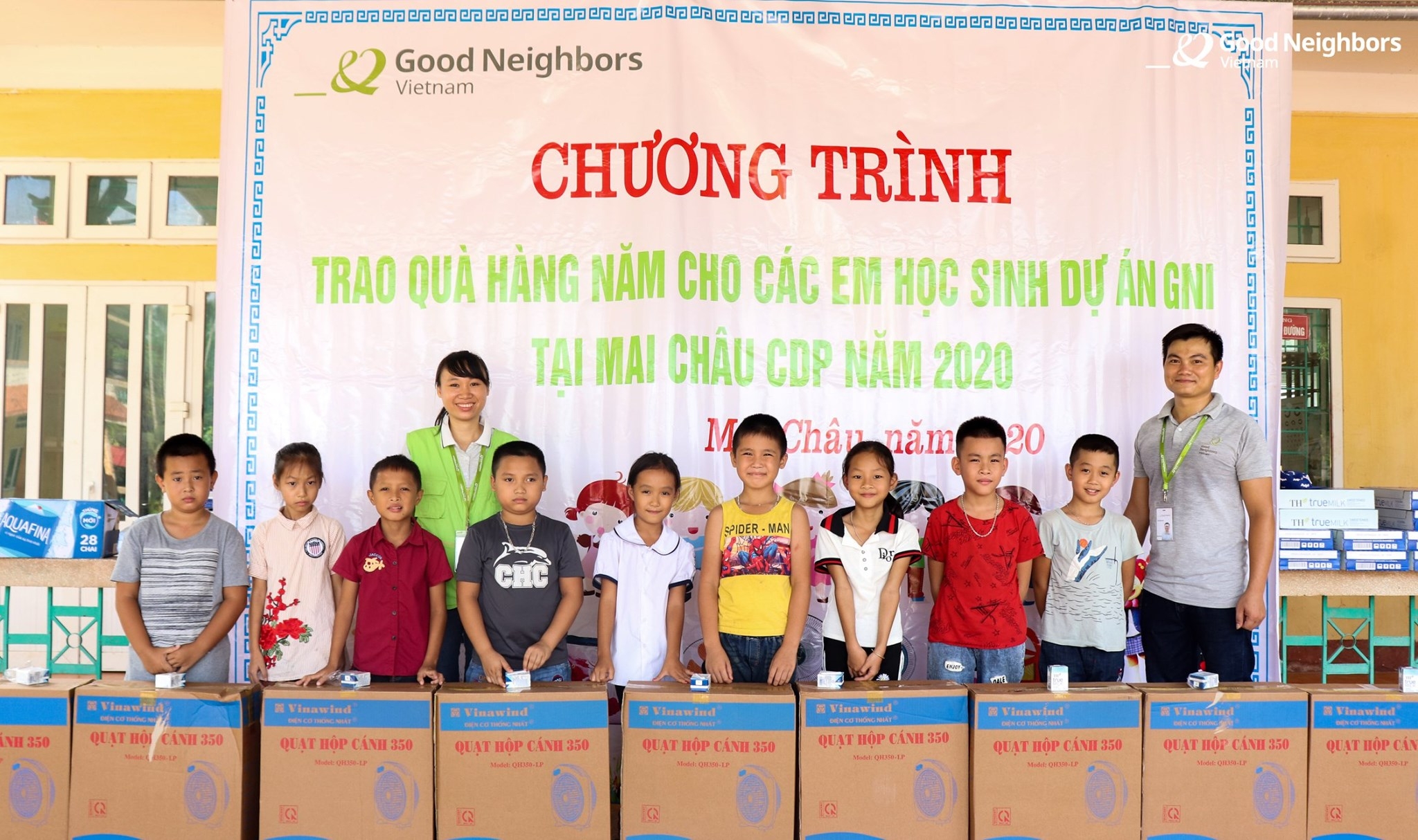 1143 tre bao tro o cac xa bao la va xam khoe cua huyen mai chau