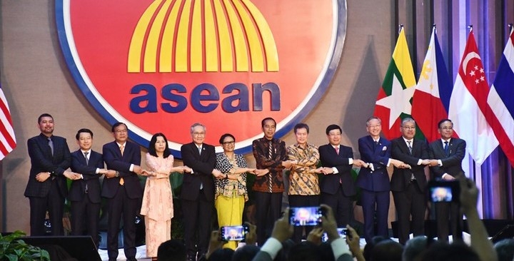 pho thu tuong pham binh minh tham du cac hoat dong ki niem ngay thanh lap asean
