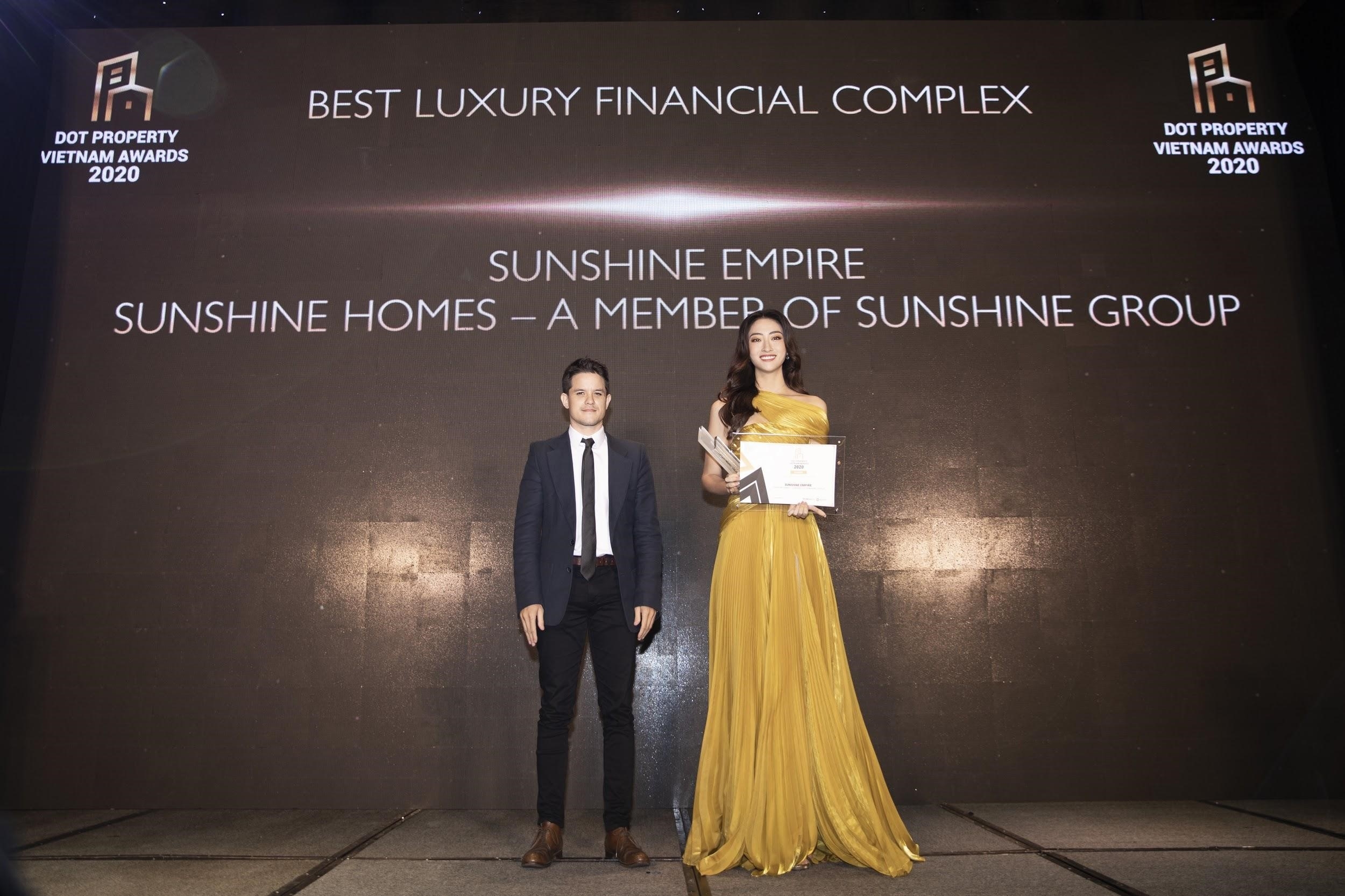 top 12 miss world 2019 luong thuy linh dai su thuong hieu sunshine homes giam doc phat trien du an sunshine empire nhan giai thuong to hop thap tai chinh cao cap tot nhat viet nam 2020 danh cho sunshine empire