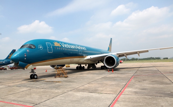 hon 200 cong dan viet nam o guinea xich dao se duoc dua ve nuoc bang may bay than rong airbus a350 cua vietnam airlnines anh baotuoitre