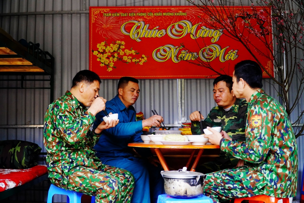 Lào Cai: Những người bám chốt giữ ngày xuân