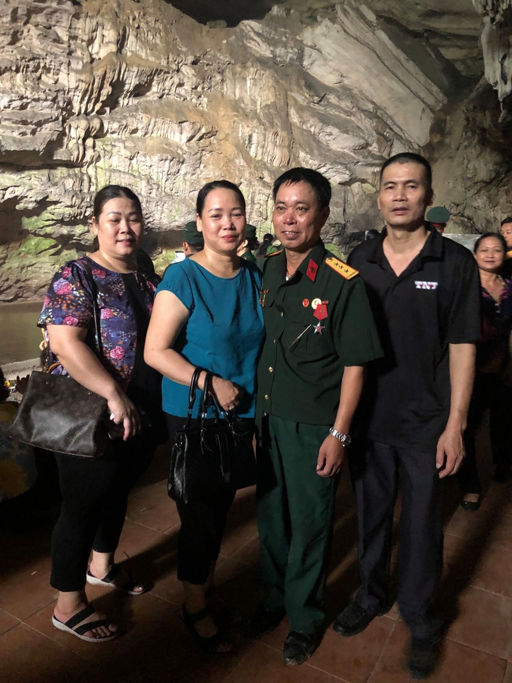 2843 vi xuyen