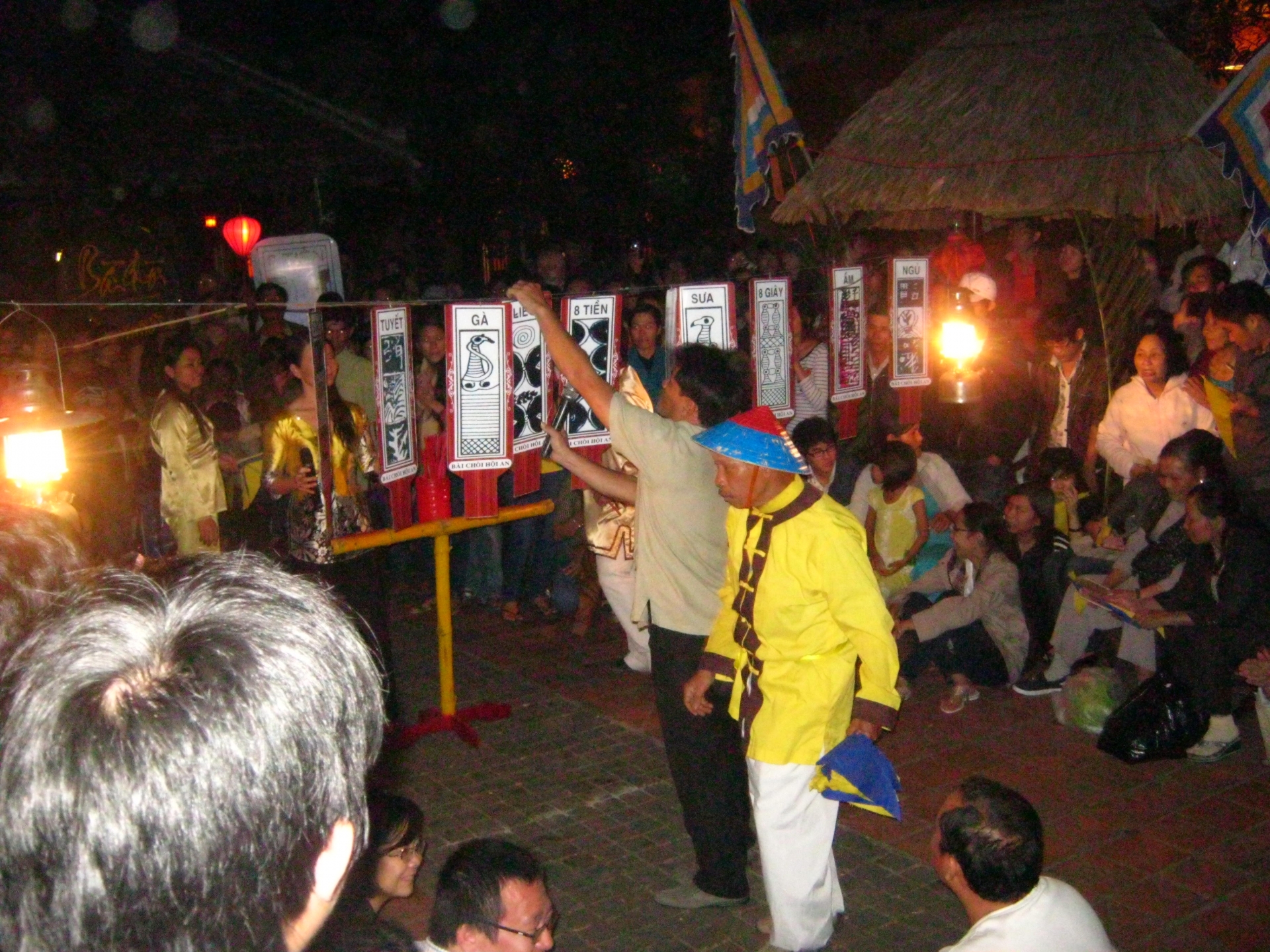 ve xu quang hao hung voi bai choi dau nam