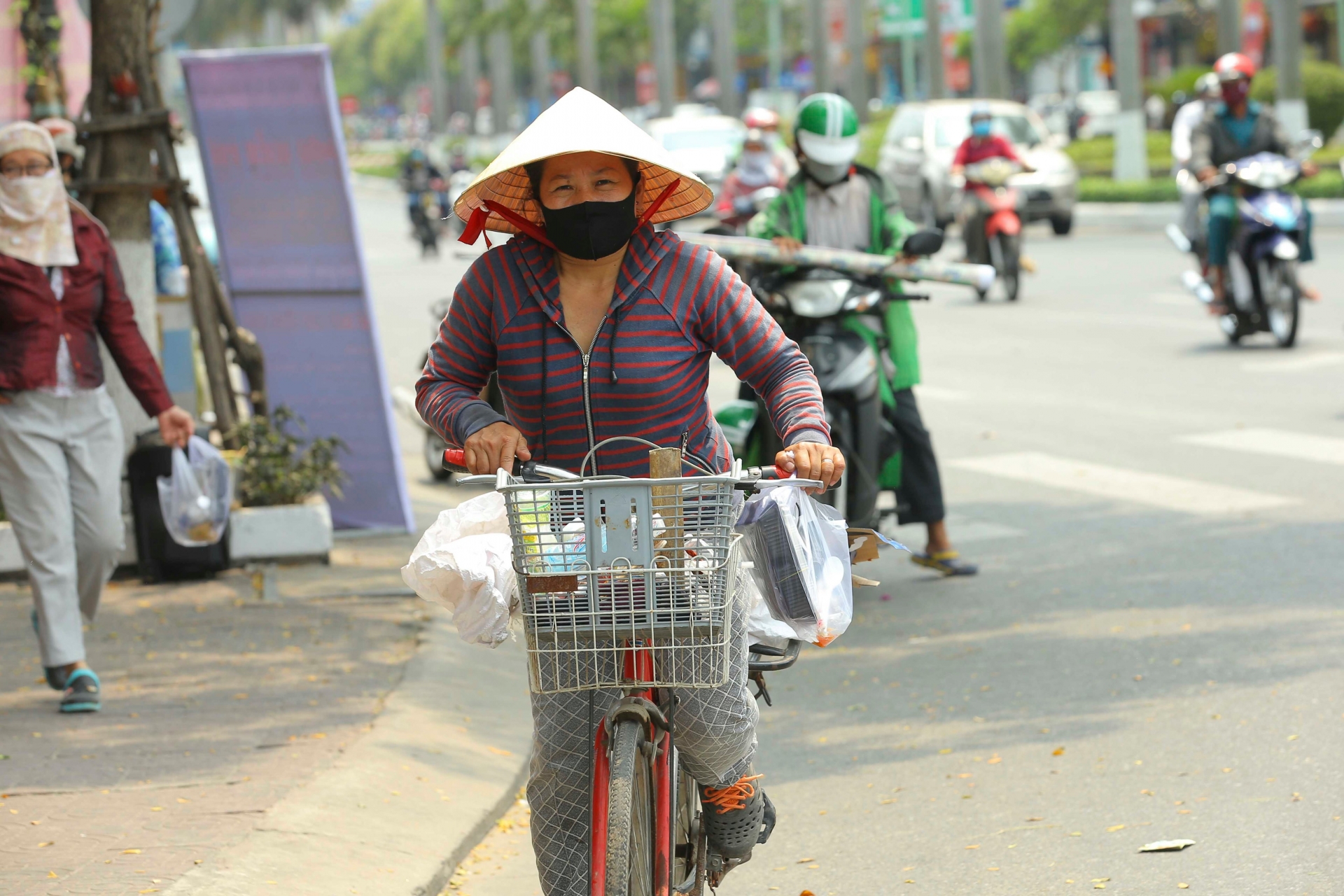 da nang nhung hop com mien phi chia se ganh nang muu sinh giua dai dich