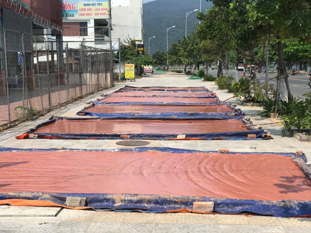Trăm năm mắm ruốc làng chài