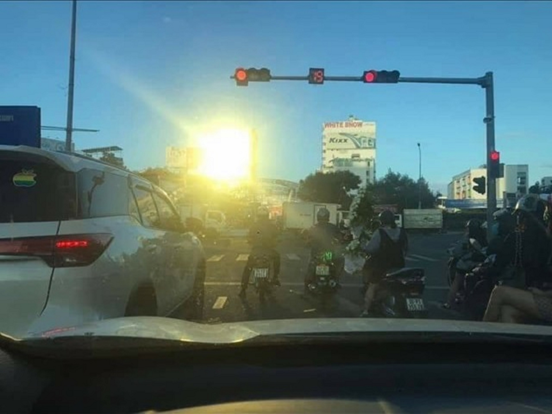 da nang xu phat chu dau tu 2 cao oc vang gay choi mat