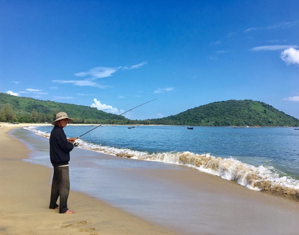 hy lac vien ngoi lang nguyen so voi nhung phan doi dac biet duoi chan deo hai van