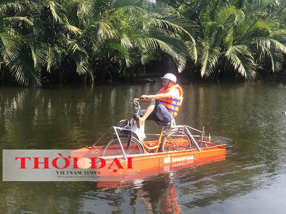 Lão nông phố cổ với niềm đam mê chế tạo máy phục vụ bà con