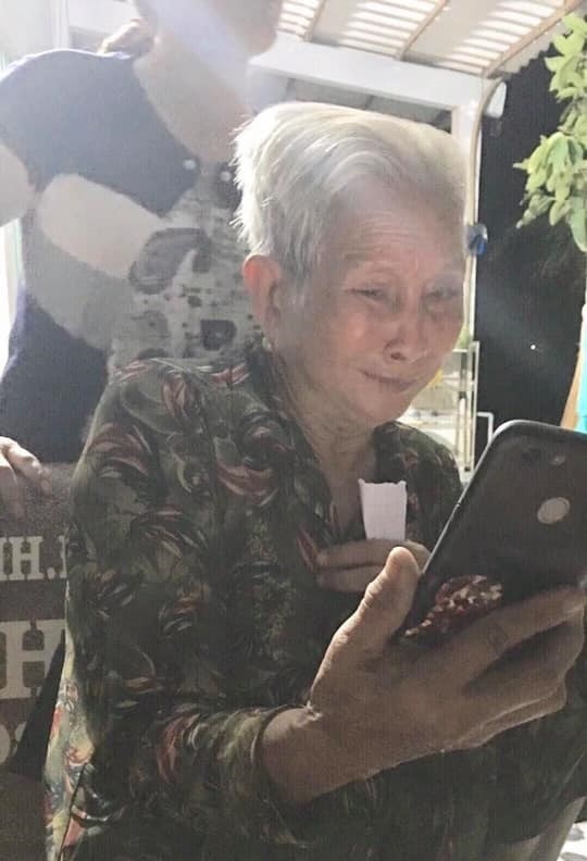 nguoi phu nu tim lai gia dinh sau 22 nam luu lac nho facebook