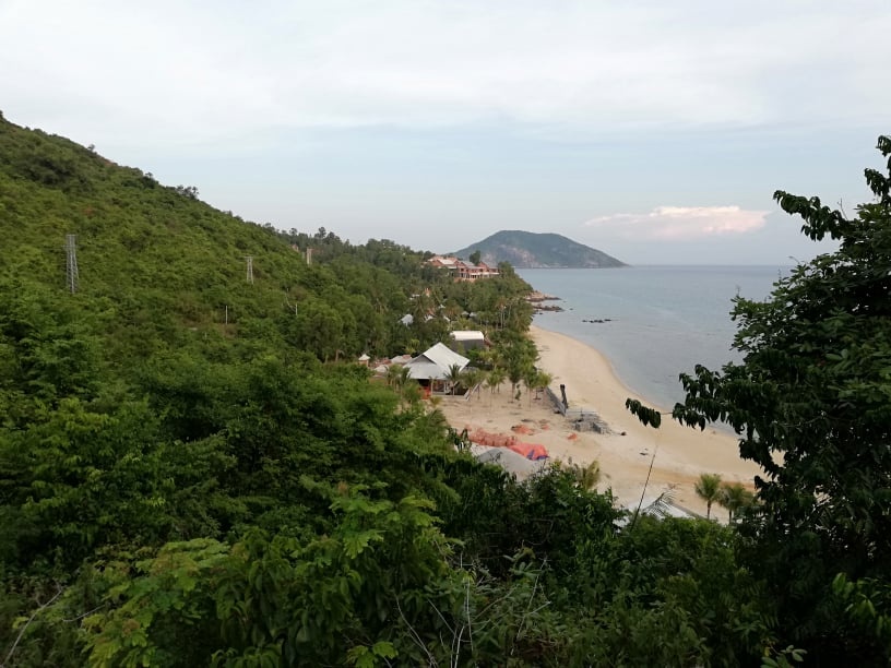 cu lao cham quay quat vi thieu nuoc sinh hoat
