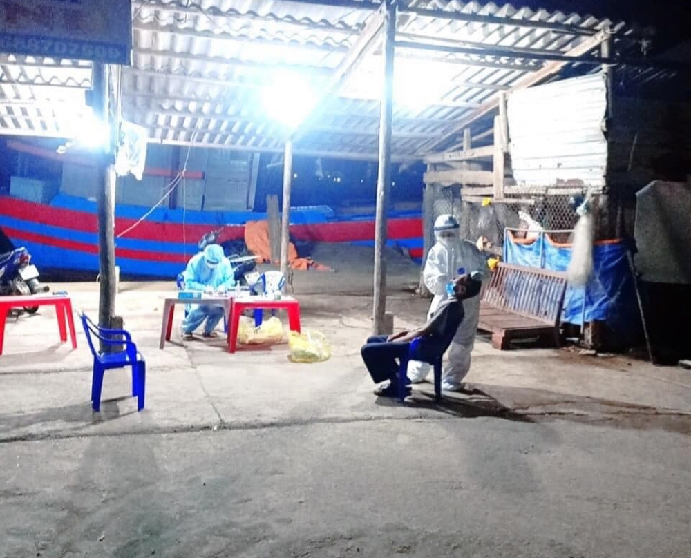 Quảng Ngãi họp khẩn khi ghi nhận thêm nhiều ca dương tính SARS-CoV-2